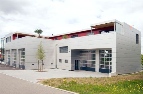 327 Gewerbe Wohnhaus Volz